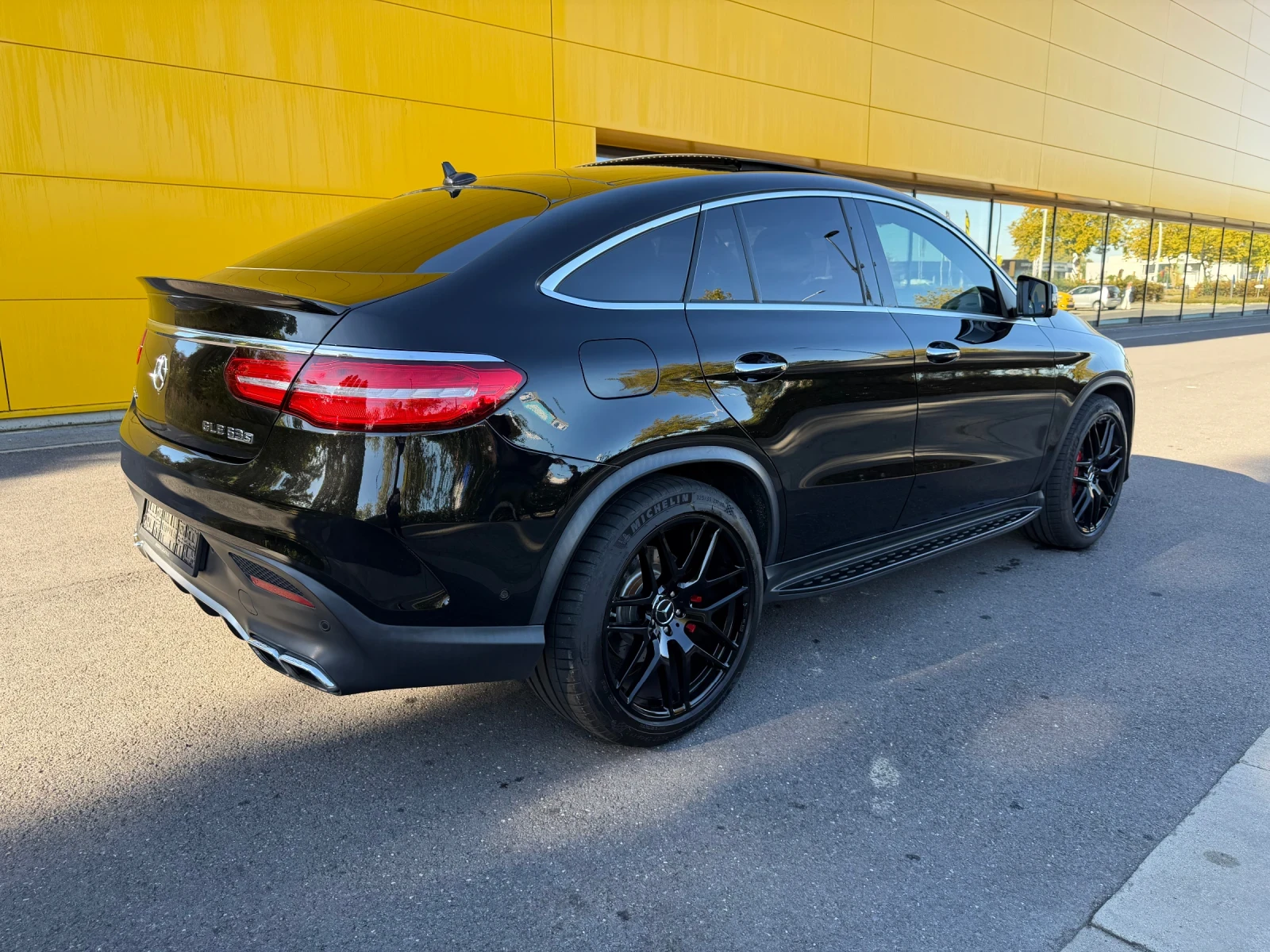 Mercedes-Benz GLE 63 S AMG 63S , снимка 6 - Автомобили и джипове - 55074818