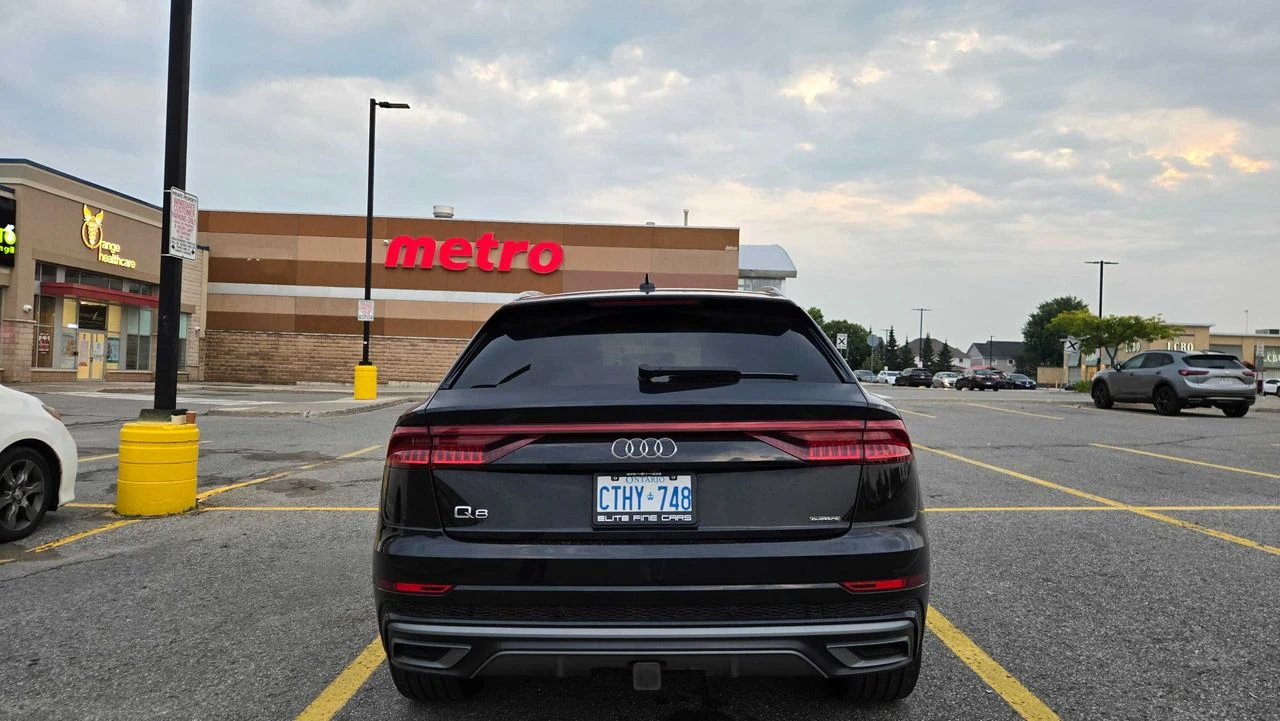 Audi Q8 Progressiv, снимка 4 - Автомобили и джипове - 55803549