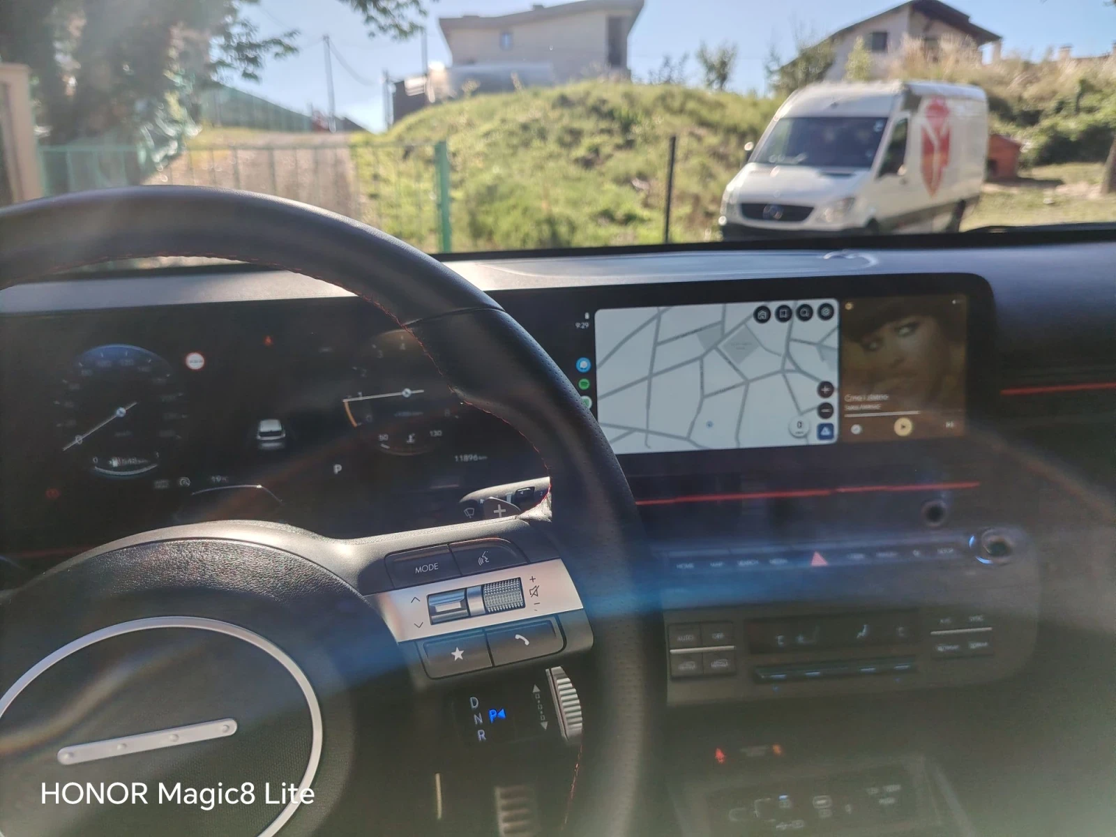 Hyundai Kona, снимка 14 - Автомобили и джипове - 55900013