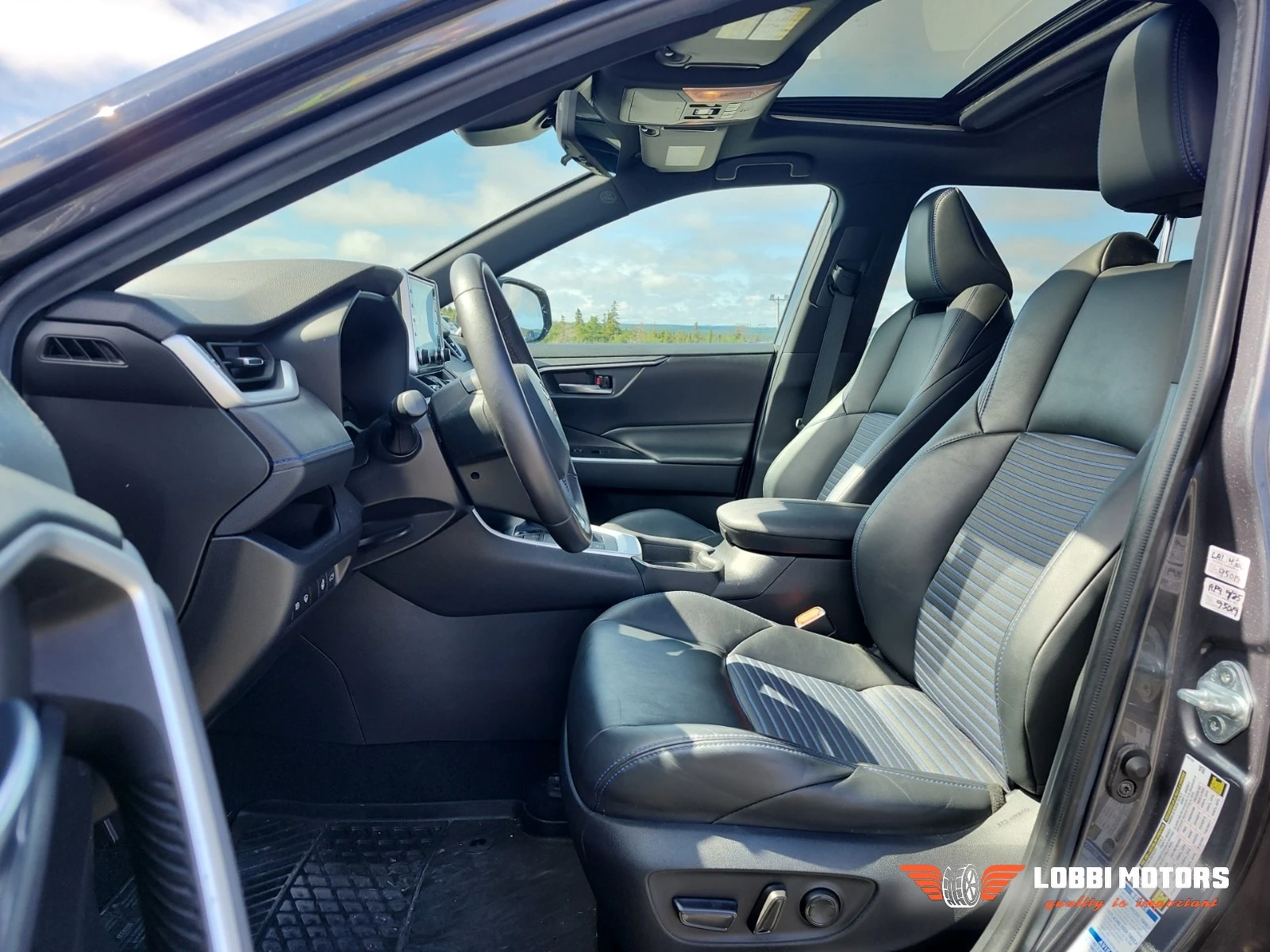 Toyota Rav4, снимка 3 - Автомобили и джипове - 56099067