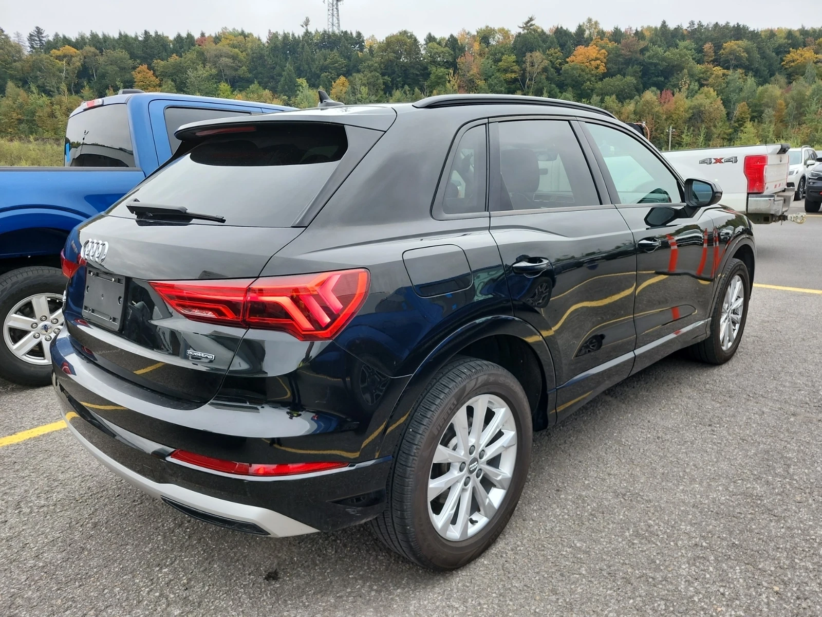 Audi Q3 KOMFORT, снимка 3 - Автомобили и джипове - 56363241