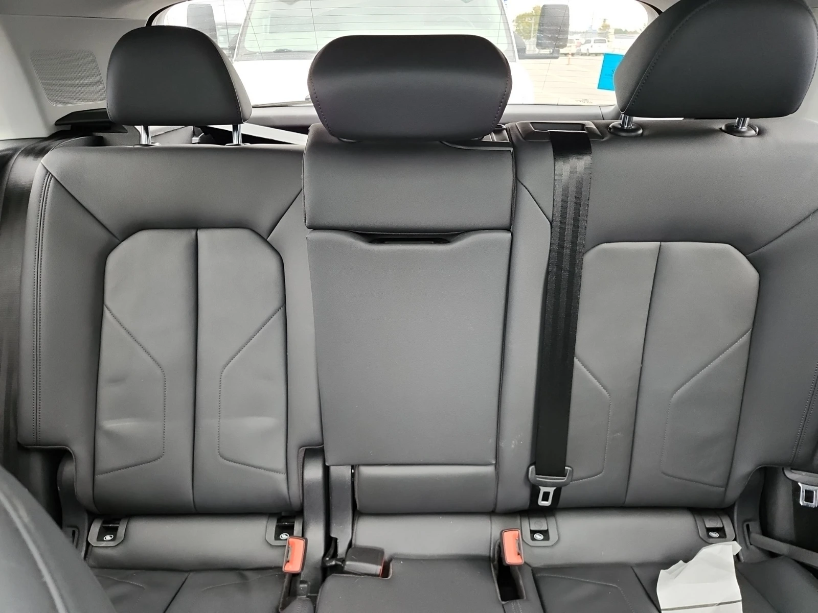 Audi Q3 KOMFORT, снимка 11 - Автомобили и джипове - 56363241