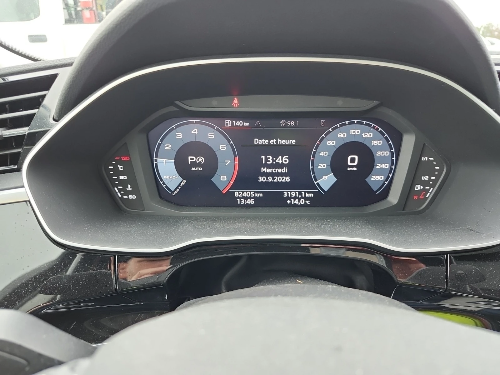 Audi Q3 KOMFORT, снимка 9 - Автомобили и джипове - 56363241