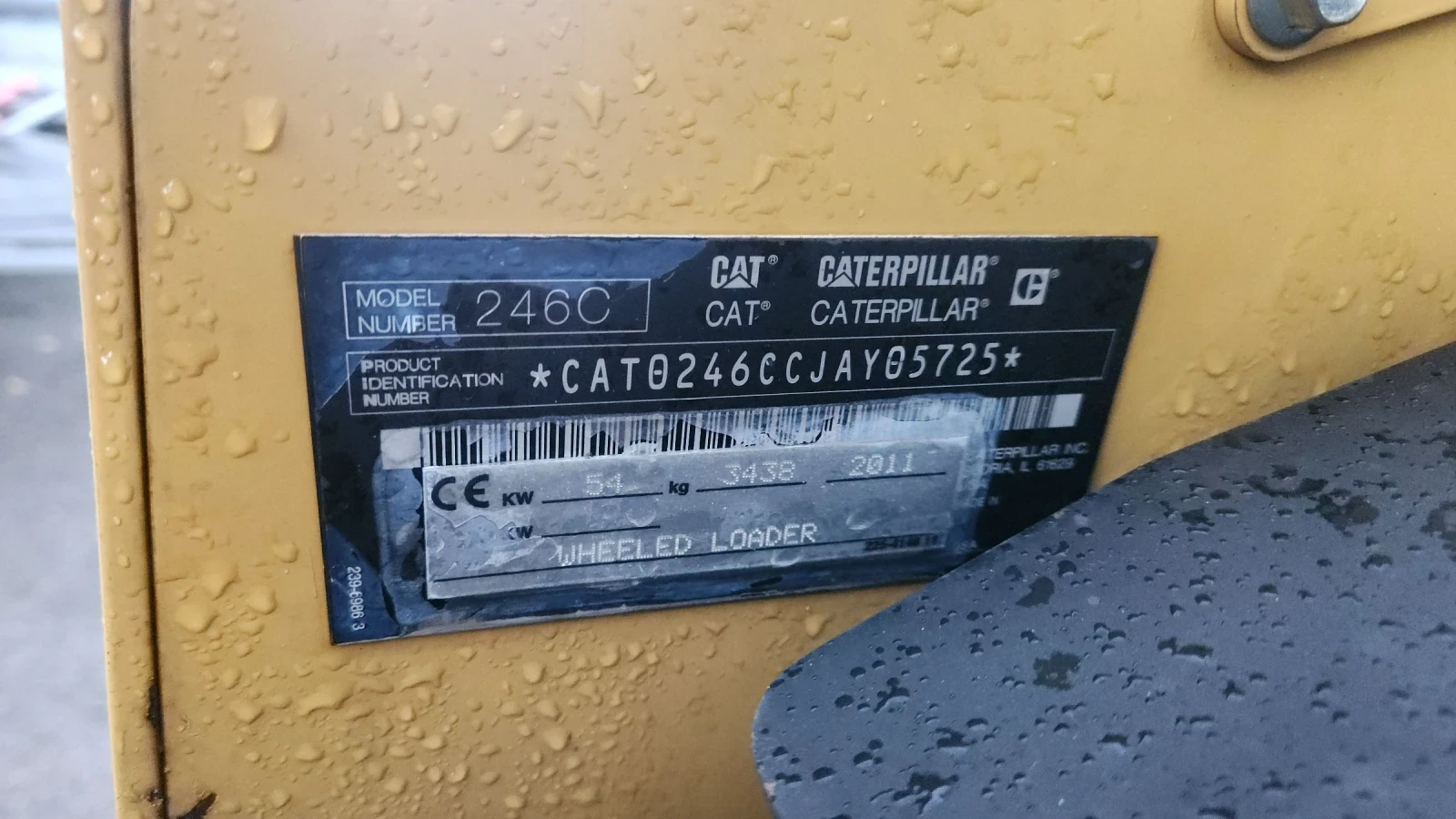 Мини челни товарачи Cat 246C HIGH FLOW КЛИМАТИК ПАРНО - изображение 10