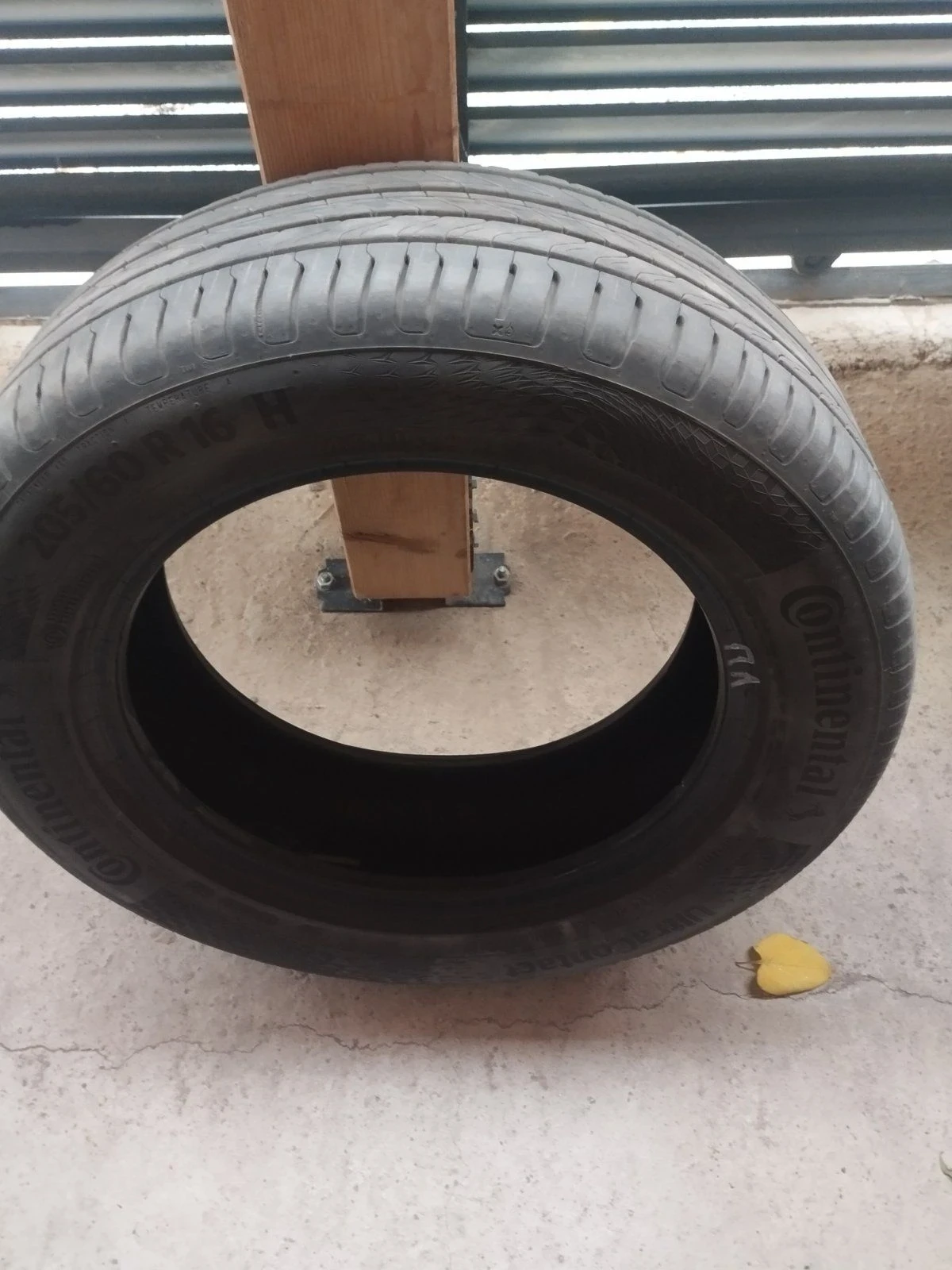 Гуми Летни 205/60R16