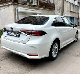 Toyota Corolla 1.8 Hybrid Executive White Pearl  - 19889 € / 38899.50 лв. - 35779938 3