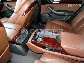 Audi A8 Адаптивно окачване (ECS)* Адаптивен круиз контрол - 10830 € / 21181.64 лв. - 55706975 6