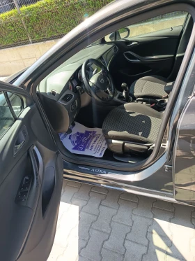 Opel Astra 1.6CDTI - 6600 € / 12908.48 лв. - 93149835 9
