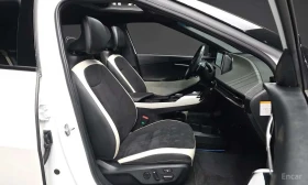 Kia EV6 GT-LINE Long Range 4WD /HUD/360/ОБДУХВАНЕ | Auto.bg — изображение 11