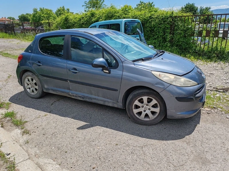 Peugeot 207 1.4 16V, снимка 3 - Автомобили и джипове - 45902687