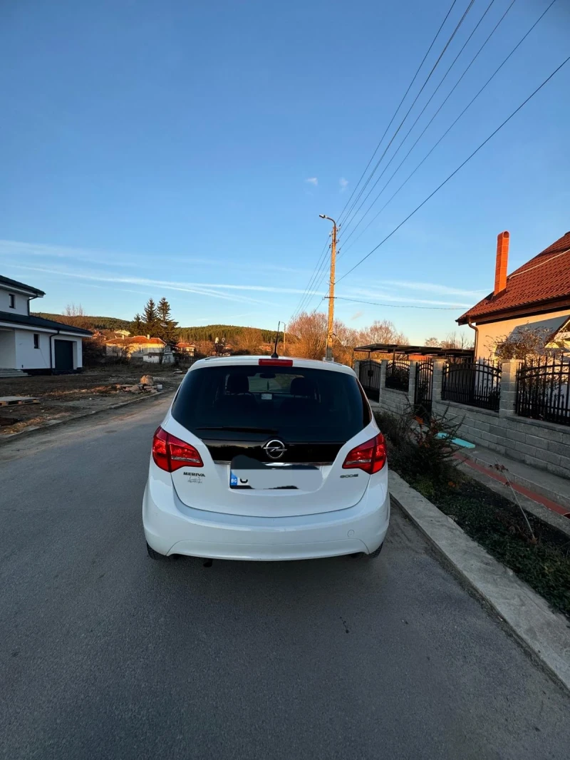 Opel Meriva, снимка 2 - Автомобили и джипове - 48158054