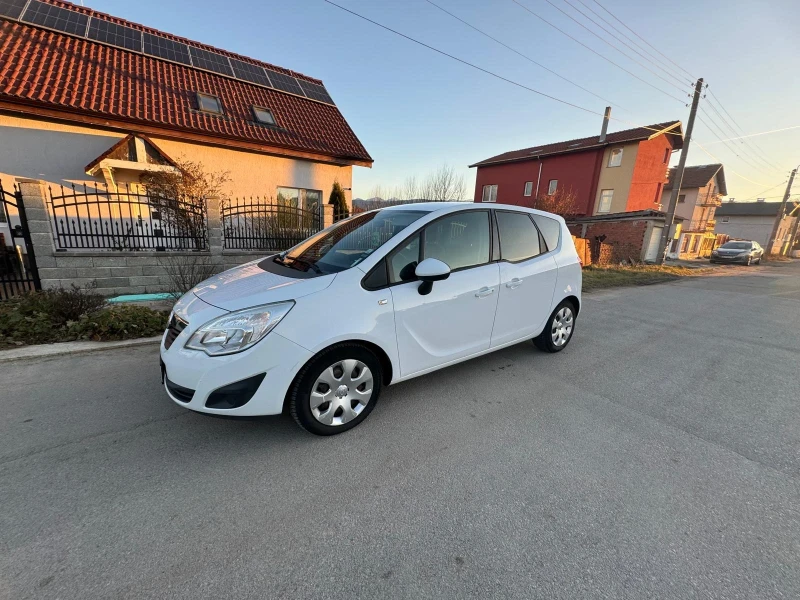 Opel Meriva, снимка 13 - Автомобили и джипове - 48158054