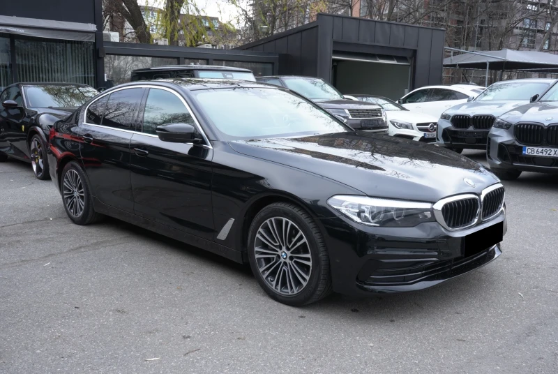 BMW 530 i X Drive Sport Line, снимка 5 - Автомобили и джипове - 48323767