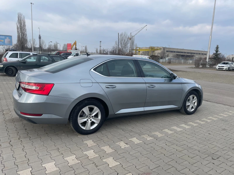 Skoda Superb N 1, снимка 7 - Автомобили и джипове - 49092151