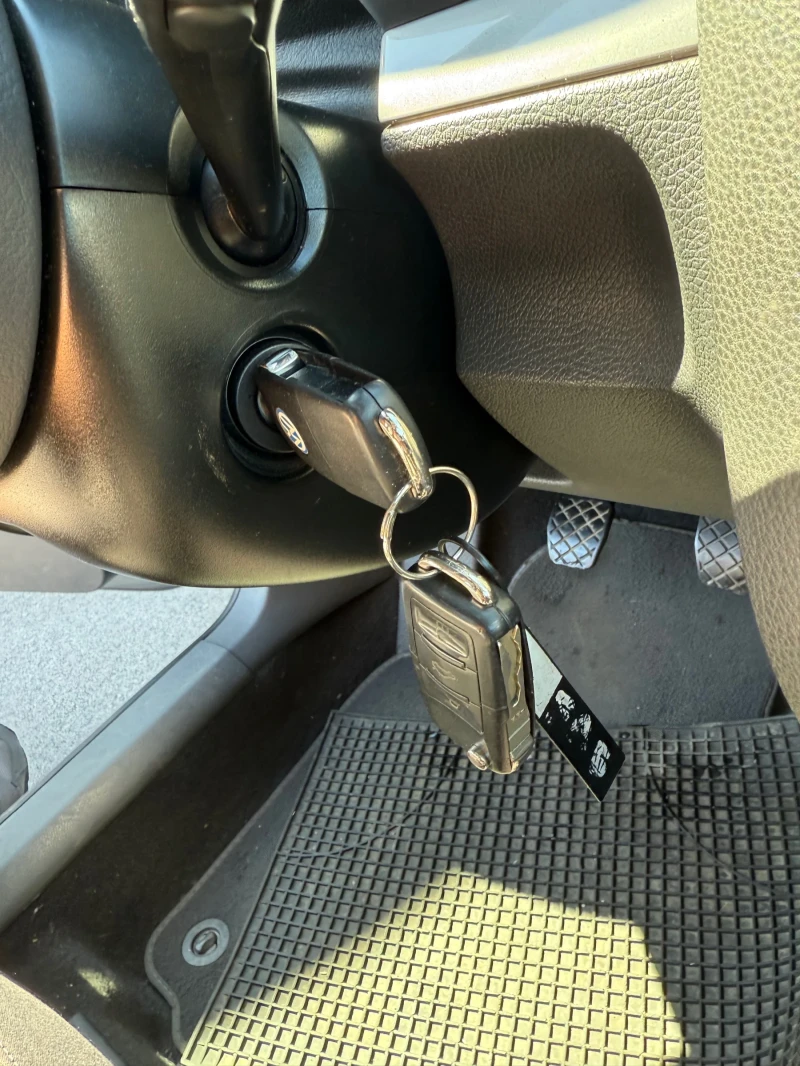 VW Golf 2.0TDI * НОВ ВНОС * , снимка 11 - Автомобили и джипове - 51506194