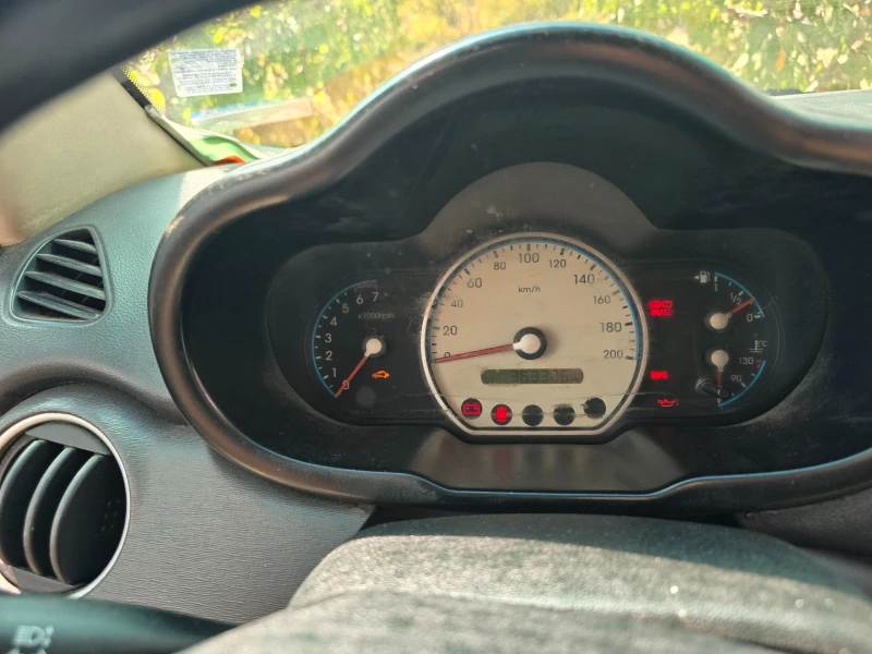 Hyundai I10, снимка 6 - Автомобили и джипове - 52264630