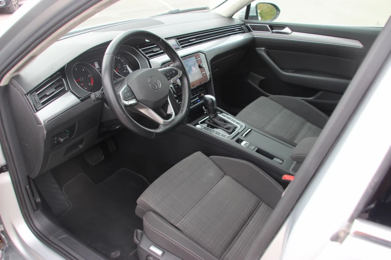 VW Passat 2.0 TDI A/T FACELIFTEURO 6B   , снимка 9 - Автомобили и джипове - 51963570