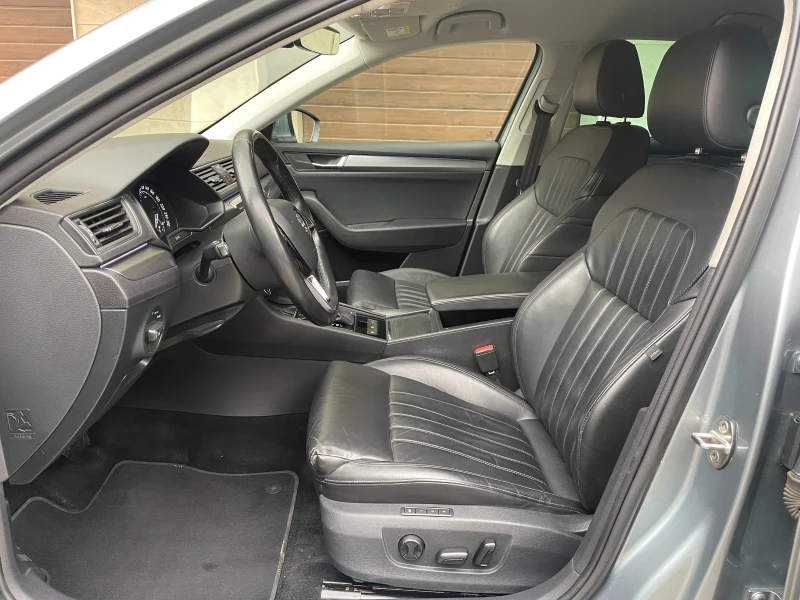 Skoda Superb 2.0TDI Business Edition, снимка 5 - Автомобили и джипове - 52056245