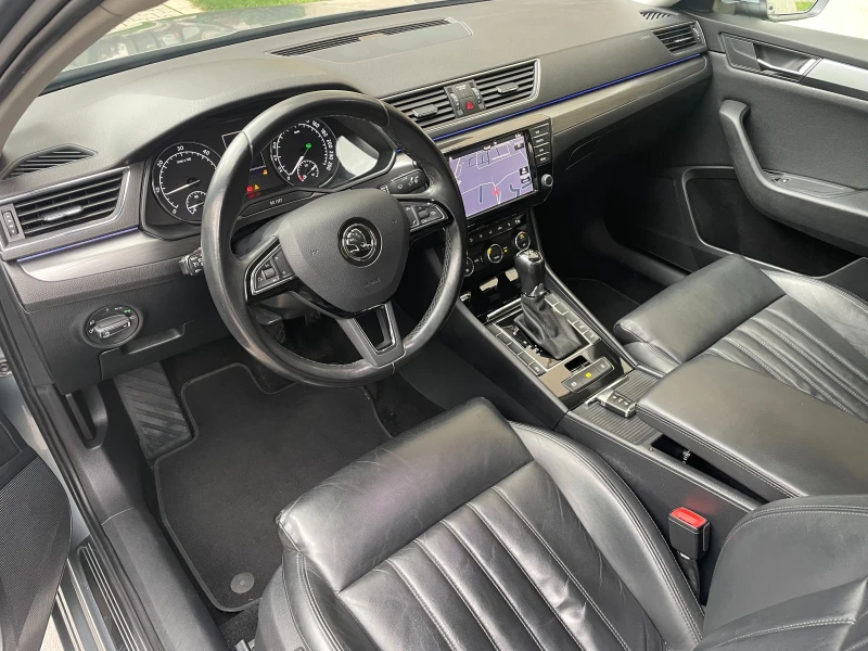 Skoda Superb 2.0TDI Business Edition, снимка 6 - Автомобили и джипове - 52056245