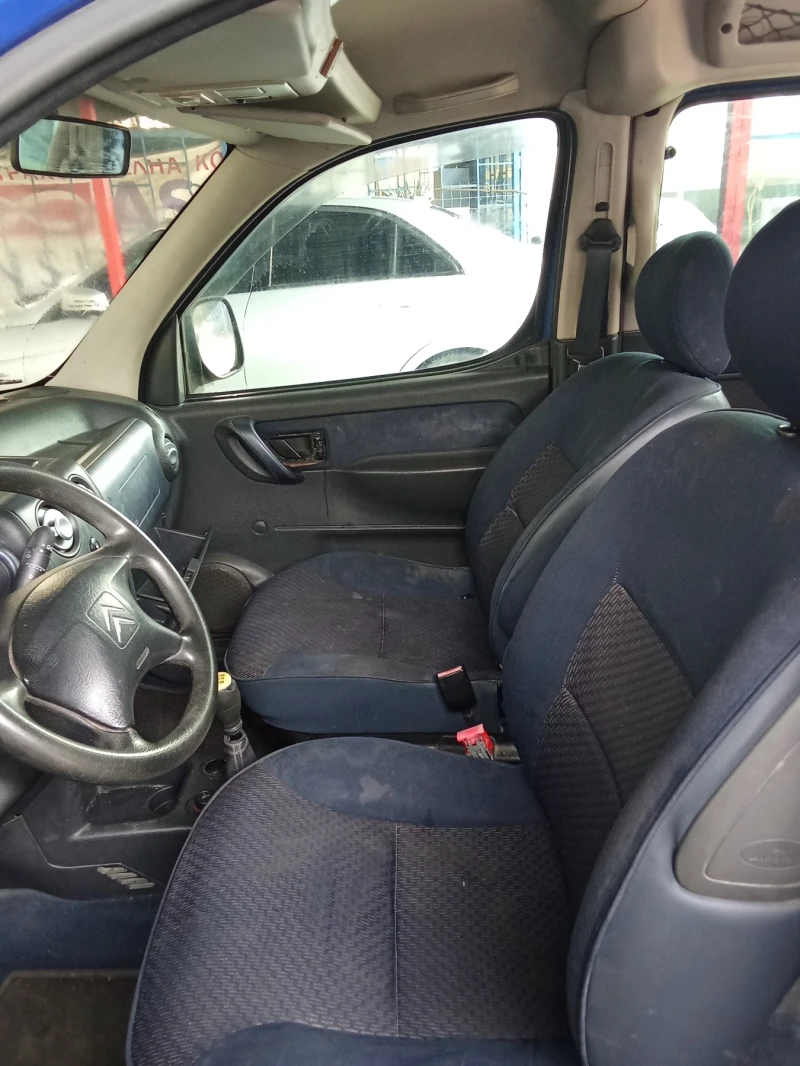 Citroen Berlingo, снимка 6 - Автомобили и джипове - 52611960