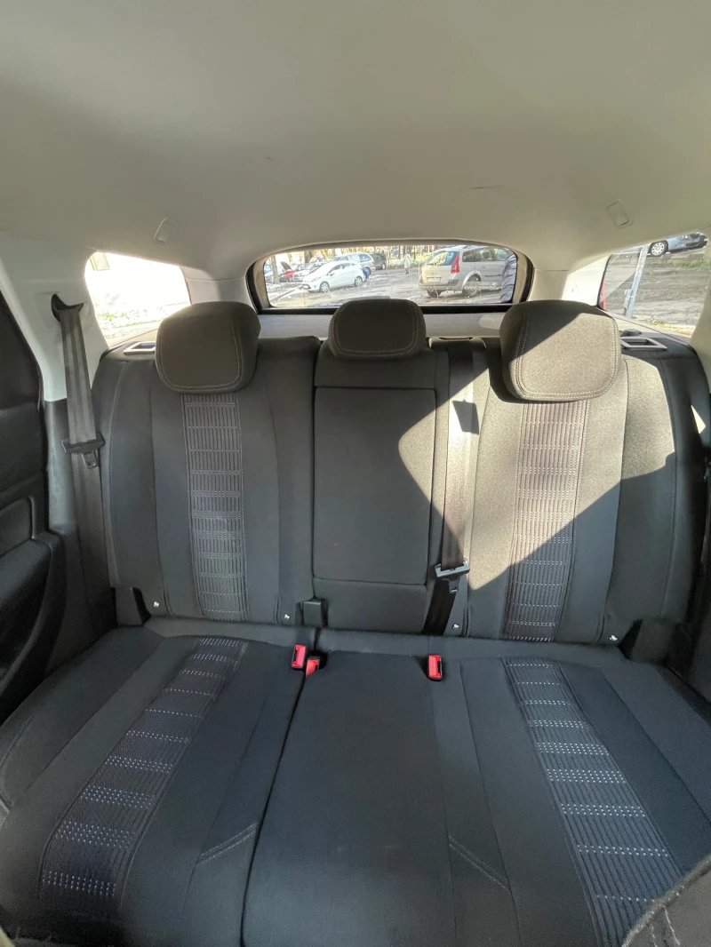 Peugeot 308 1.2 GT Line, снимка 13 - Автомобили и джипове - 52910627