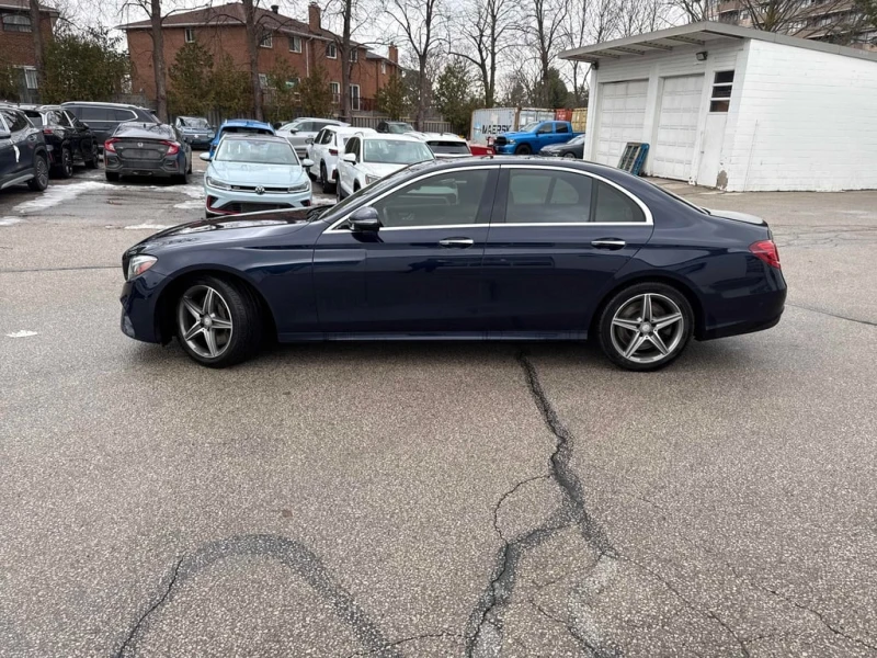 Mercedes-Benz E 400 * CARFAX * БЕЗ ПЪРВОНАЧАЛНА ВНОСКА, снимка 2 - Автомобили и джипове - 53126837