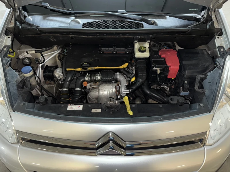 Citroen Berlingo Multispace* EURO6B* 1.6blueHDI* 99кс* ИТАЛИЯ* , снимка 17 - Автомобили и джипове - 53221801