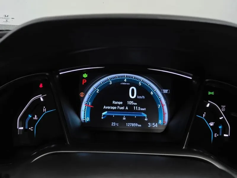 Honda Civic 2.0 10Th Generation, снимка 8 - Автомобили и джипове - 54953909