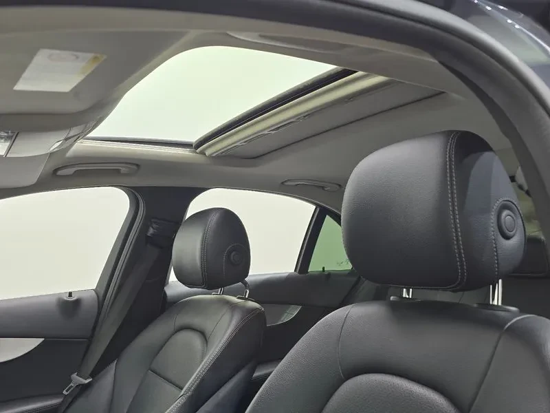 Mercedes-Benz C 220 D Avantgarde, снимка 16 - Автомобили и джипове - 55653881