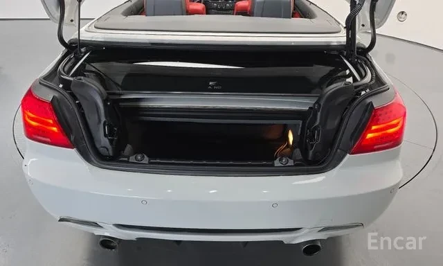 BMW 335 FACELIFT * SAT * CIC * 90000KM * , снимка 13 - Автомобили и джипове - 55802376