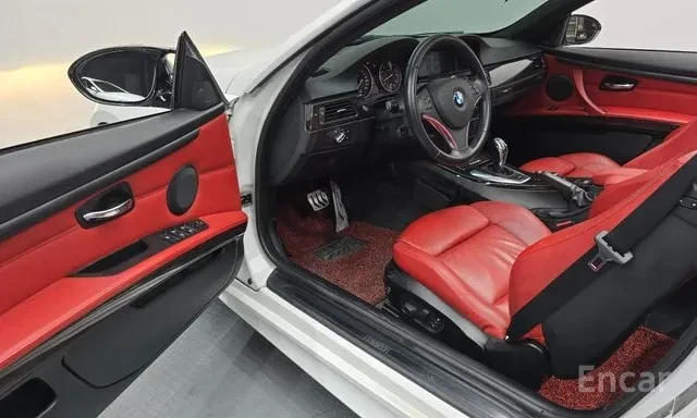 BMW 335 FACELIFT * SAT * CIC * 90000KM * , снимка 5 - Автомобили и джипове - 55802376