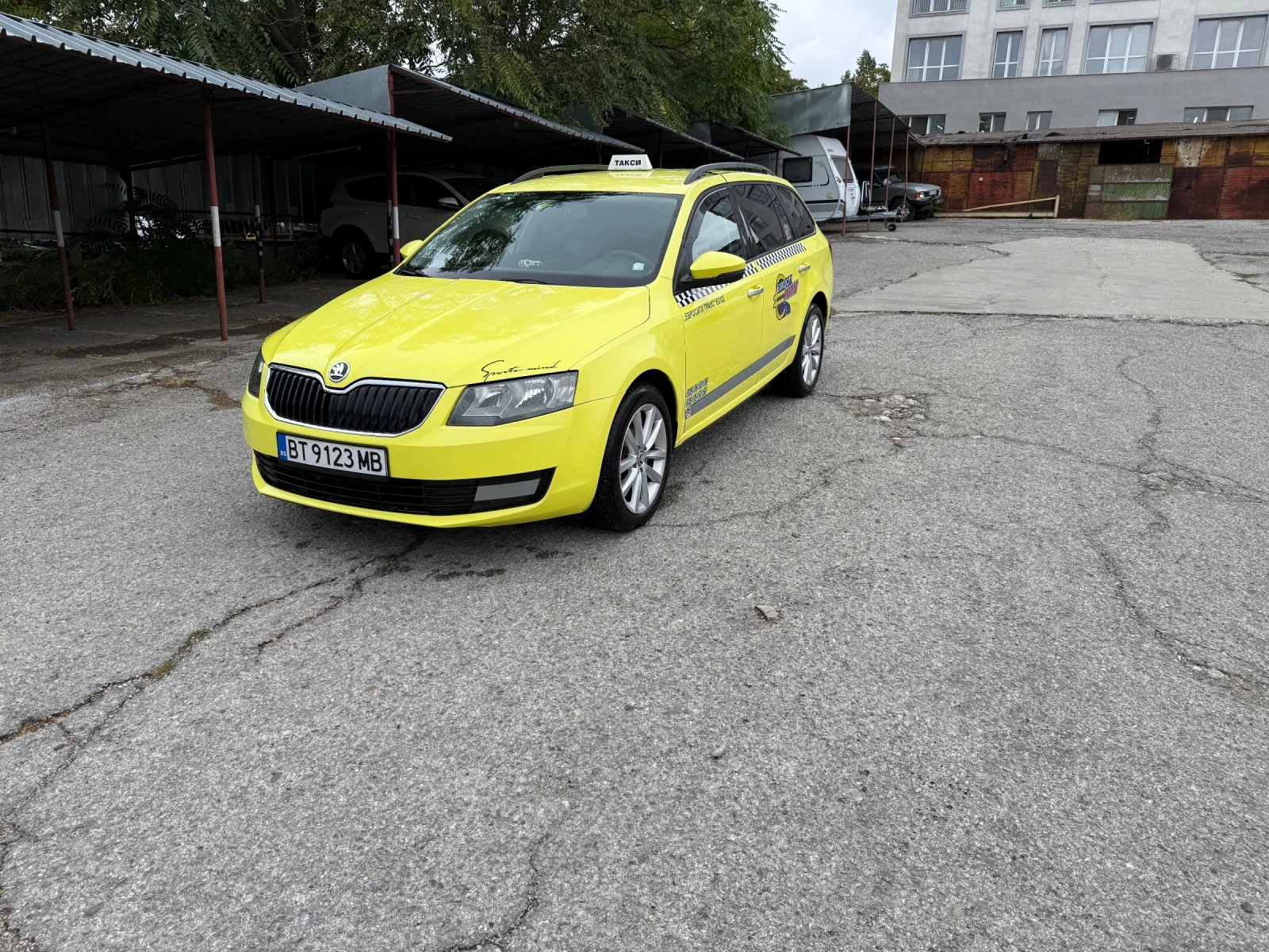 Skoda Octavia 1.6TDI, снимка 1
