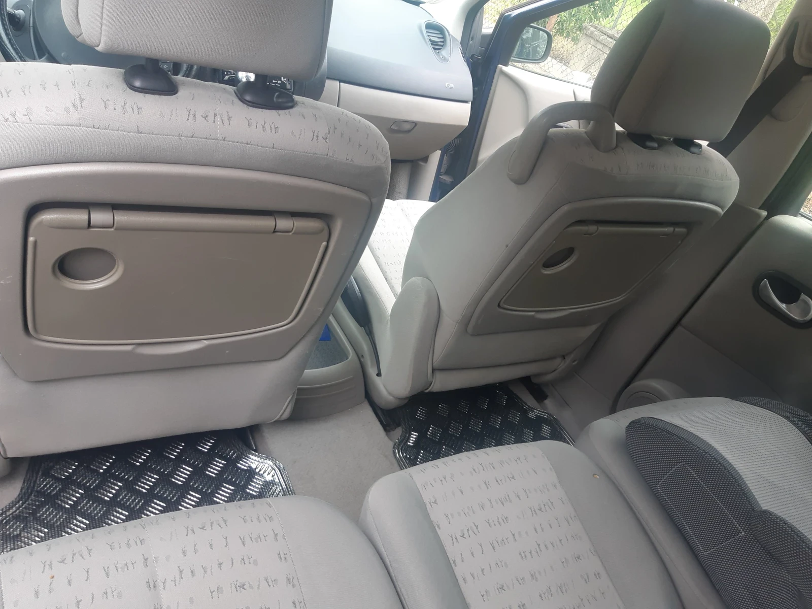 Renault Scenic  - изображение 6