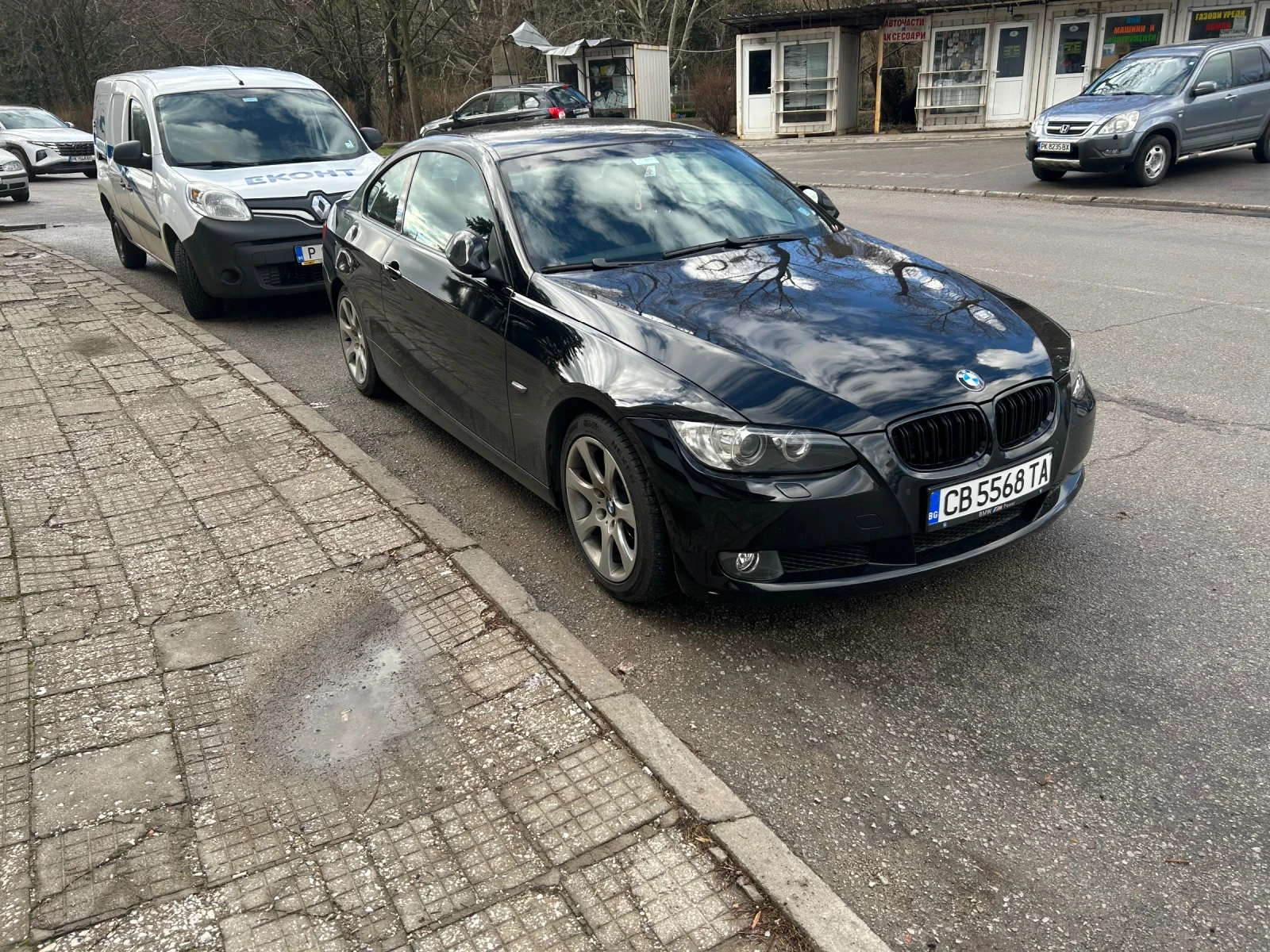 BMW 320  - изображение 6