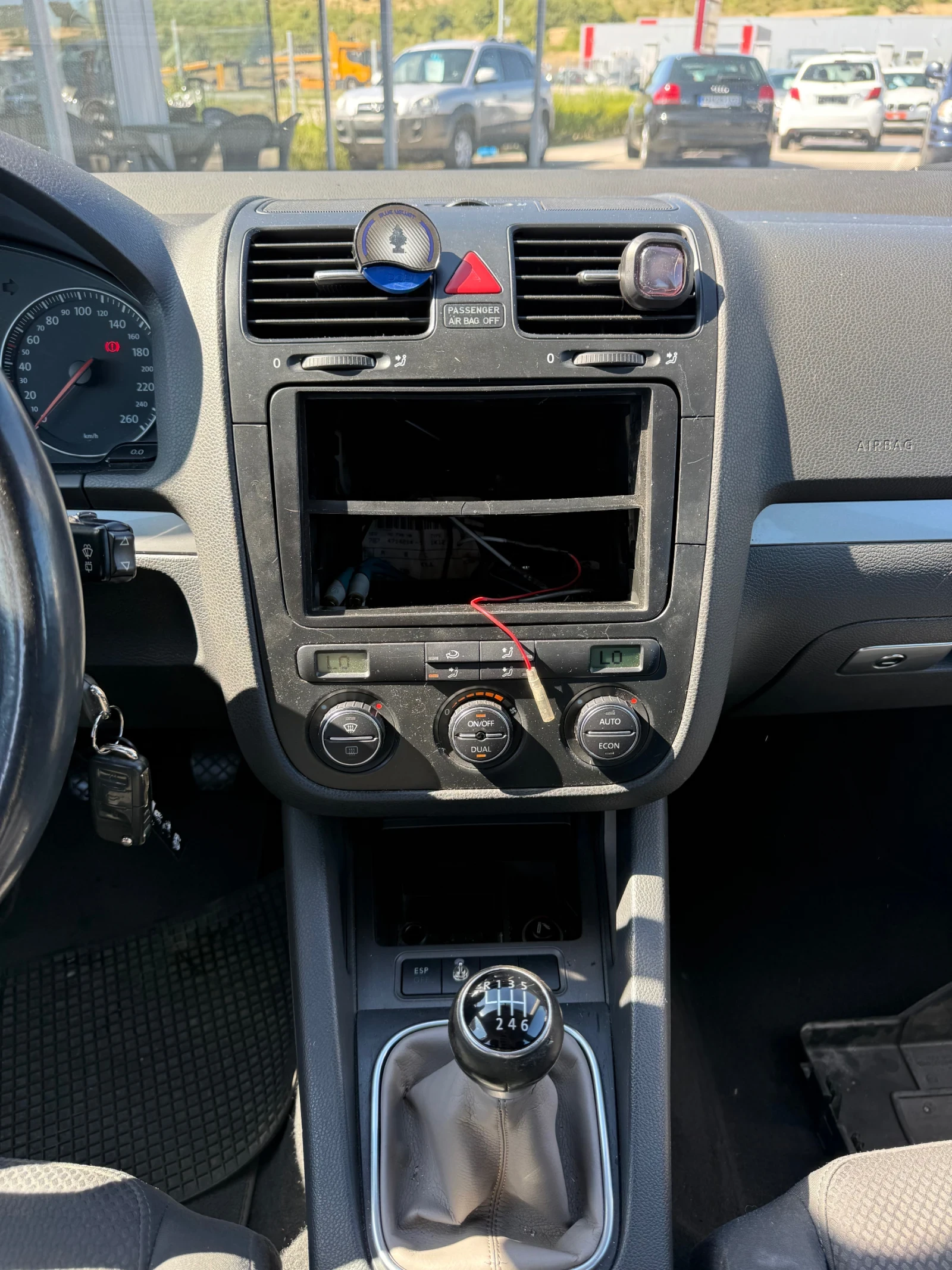 VW Golf 2.0TDI * НОВ ВНОС *  - изображение 10