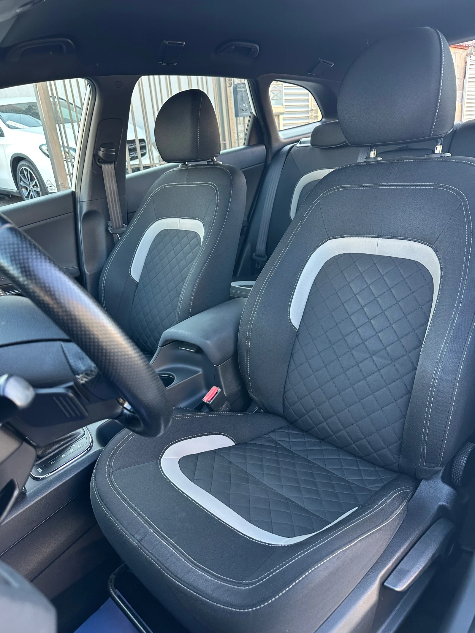 Kia Ceed 1, 6 CRDI. GT-Line/ Автоматик/Нов внос Швейцария ! - изображение 9
