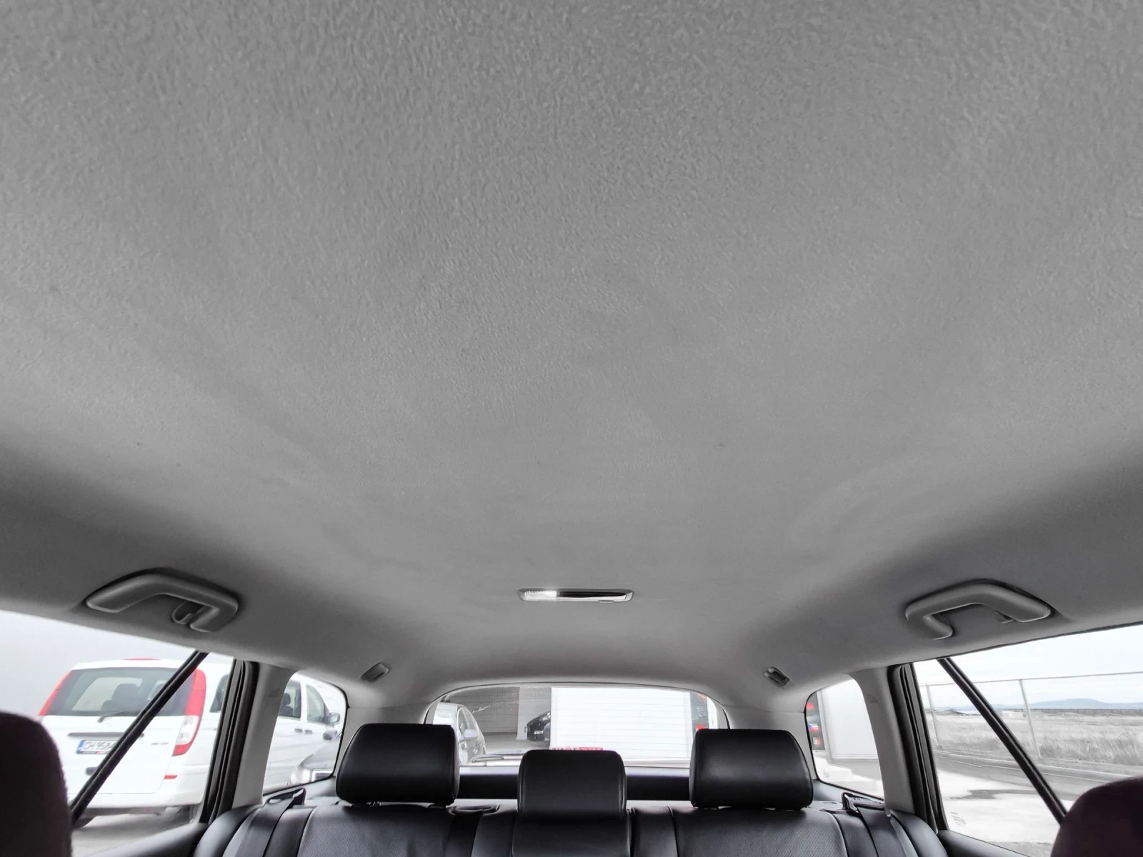 Toyota Avensis 2.2 D4D 177  |  |   | Mobile.bg   10