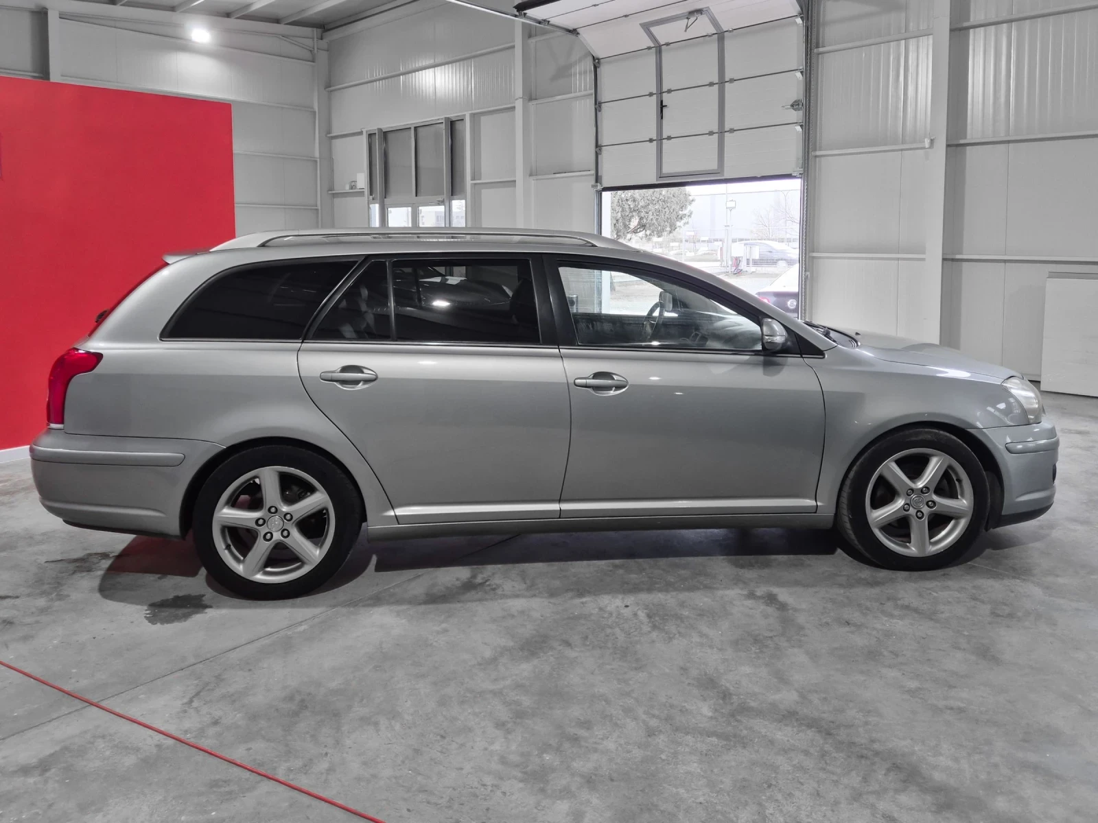 Toyota Avensis 2.2 D4D 177  |  |   | Mobile.bg   3