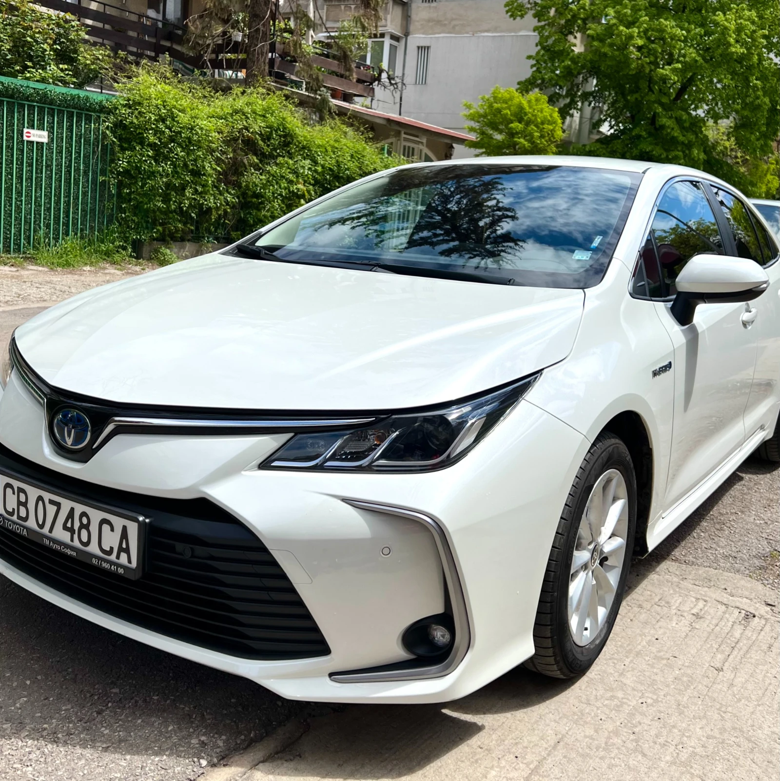 Toyota Corolla 1.8 Hybrid Executive White Pearl  | Mobile.bg � ����������� 1
