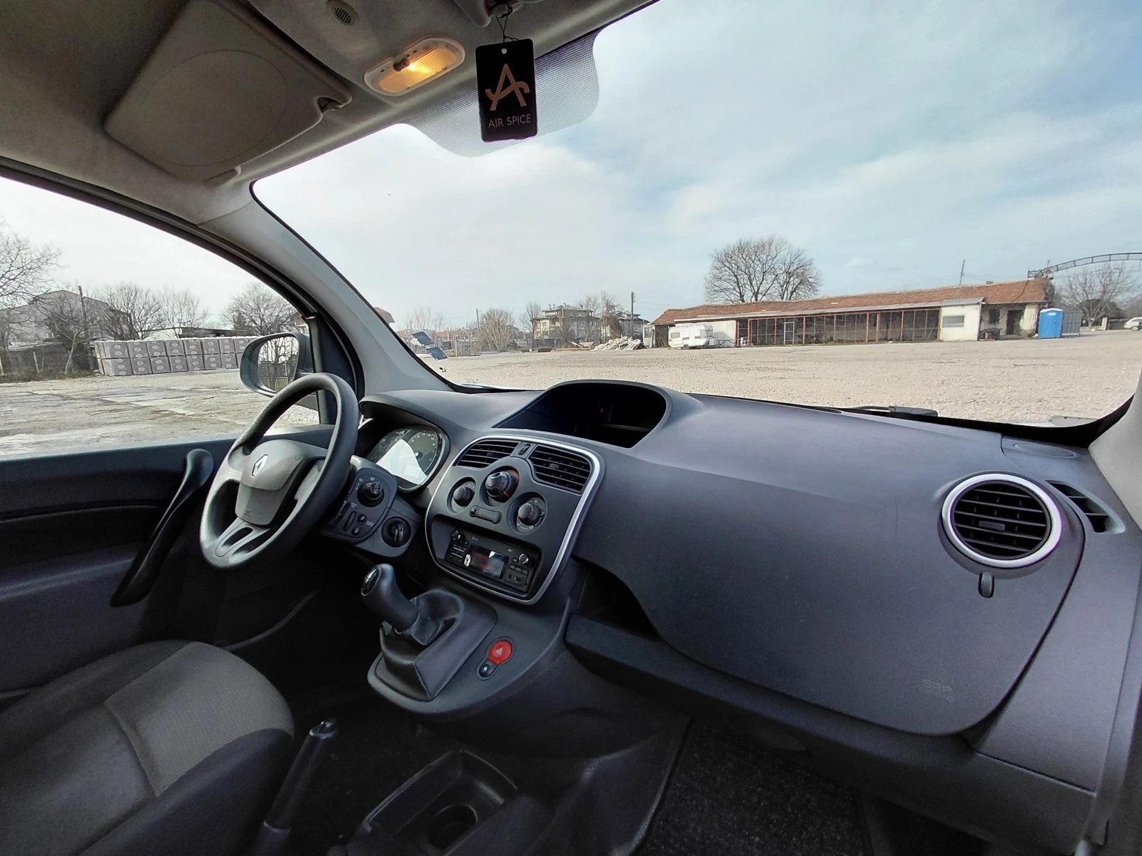 Renault Kangoo 1.5 dCi/75к.с/Life/N1, снимка 14 - Автомобили и джипове - 53721085