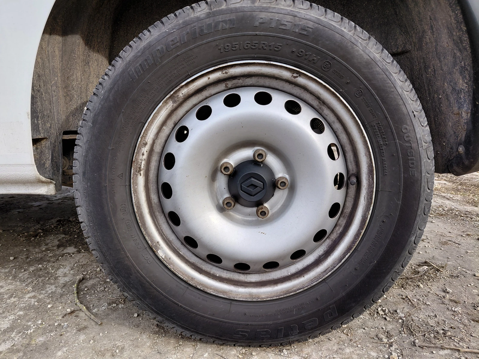 Renault Kangoo 1.5 dCi/75к.с/Life/N1, снимка 16 - Автомобили и джипове - 53721085