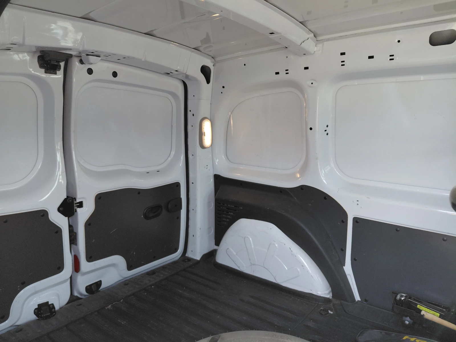 Renault Kangoo 1.5 dCi/75к.с/Life/N1, снимка 17 - Автомобили и джипове - 53721085