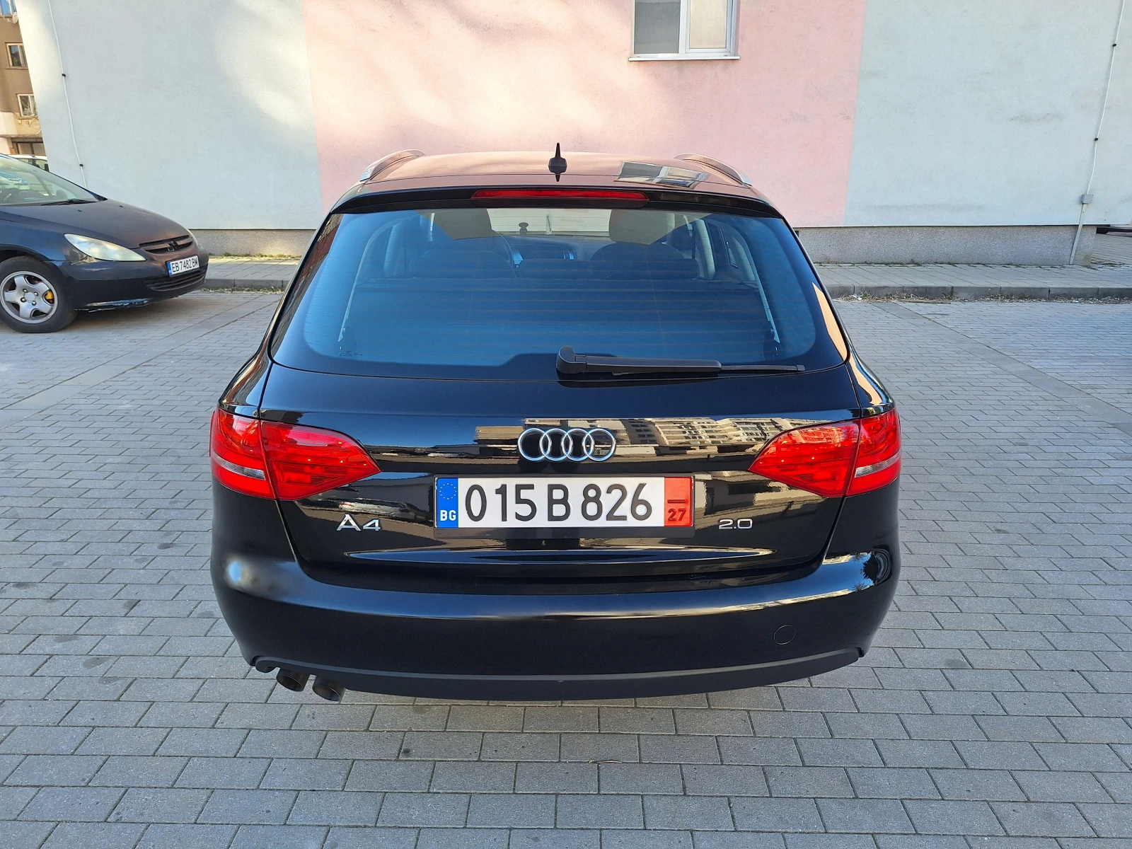 Audi A4 B8 2.0TDI Led!, снимка 10 - Автомобили и джипове - 53784929