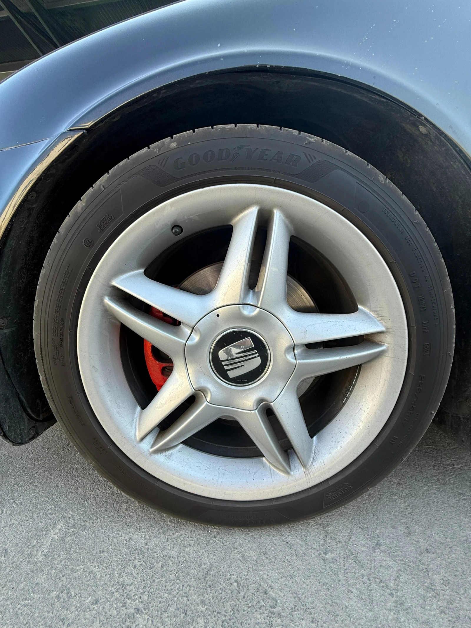 Seat Leon, снимка 8 - Автомобили и джипове - 53851786