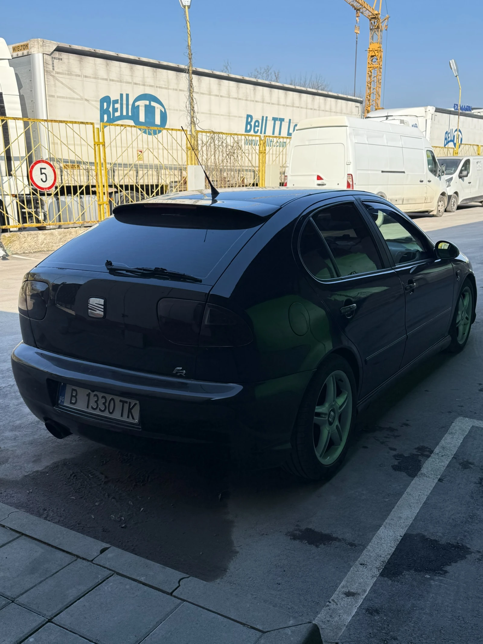 Seat Leon, снимка 3 - Автомобили и джипове - 53851786
