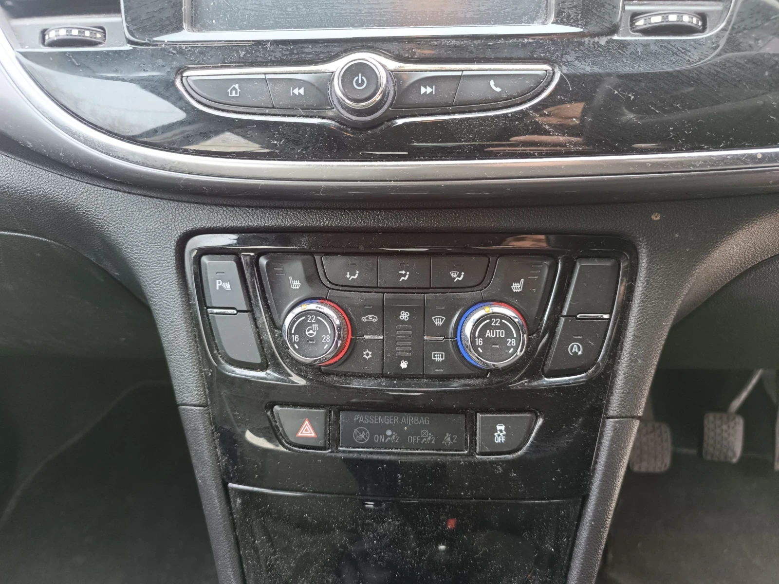 Opel Mokka X 1.6 , снимка 14 - Автомобили и джипове - 53921248