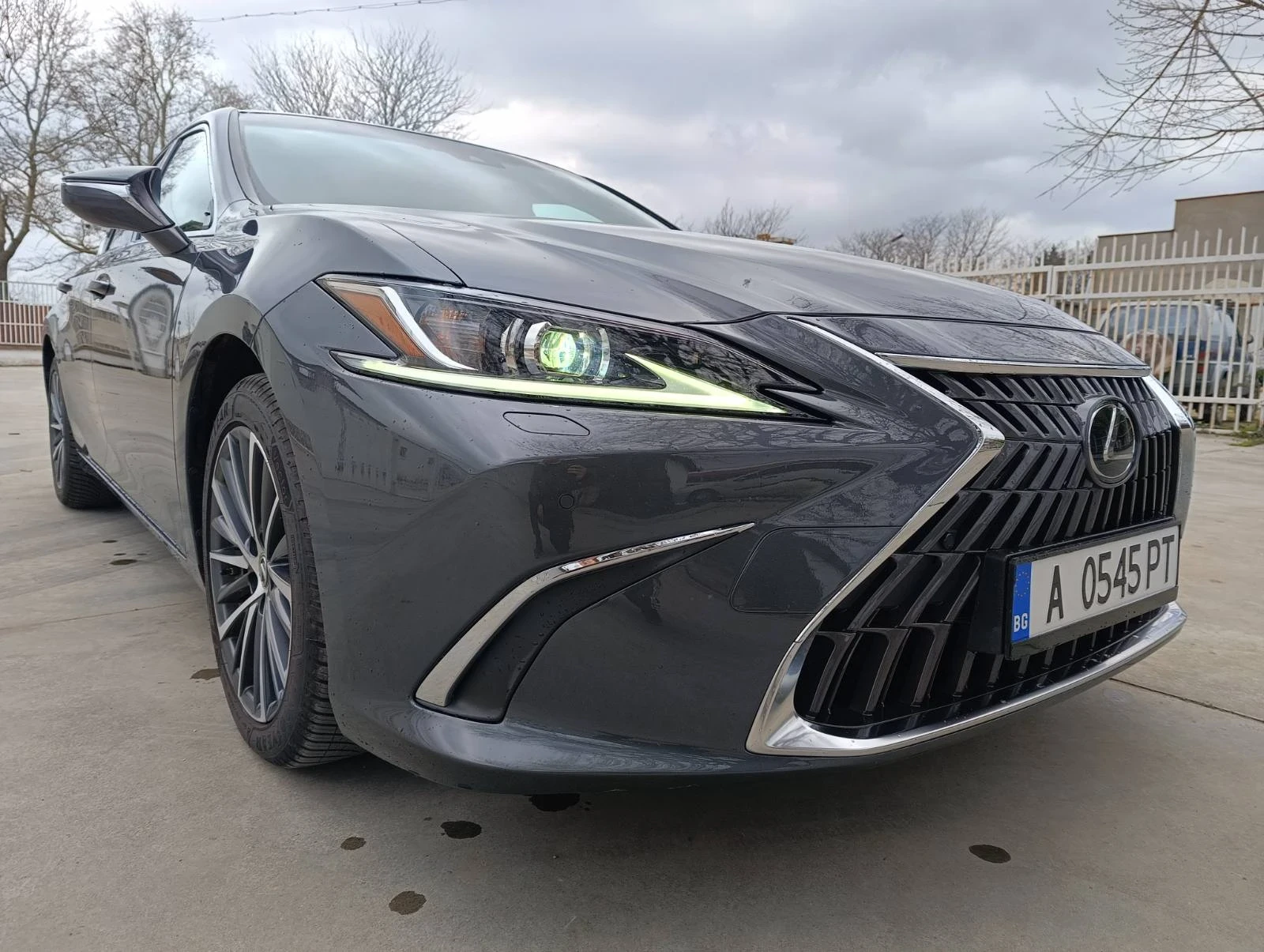 Lexus ES 300 Hybrid , снимка 6 - Автомобили и джипове - 53937043