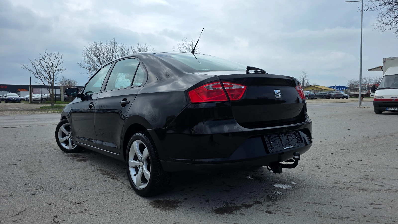 Seat Toledo АВТОМАТ, снимка 4 - Автомобили и джипове - 54459126
