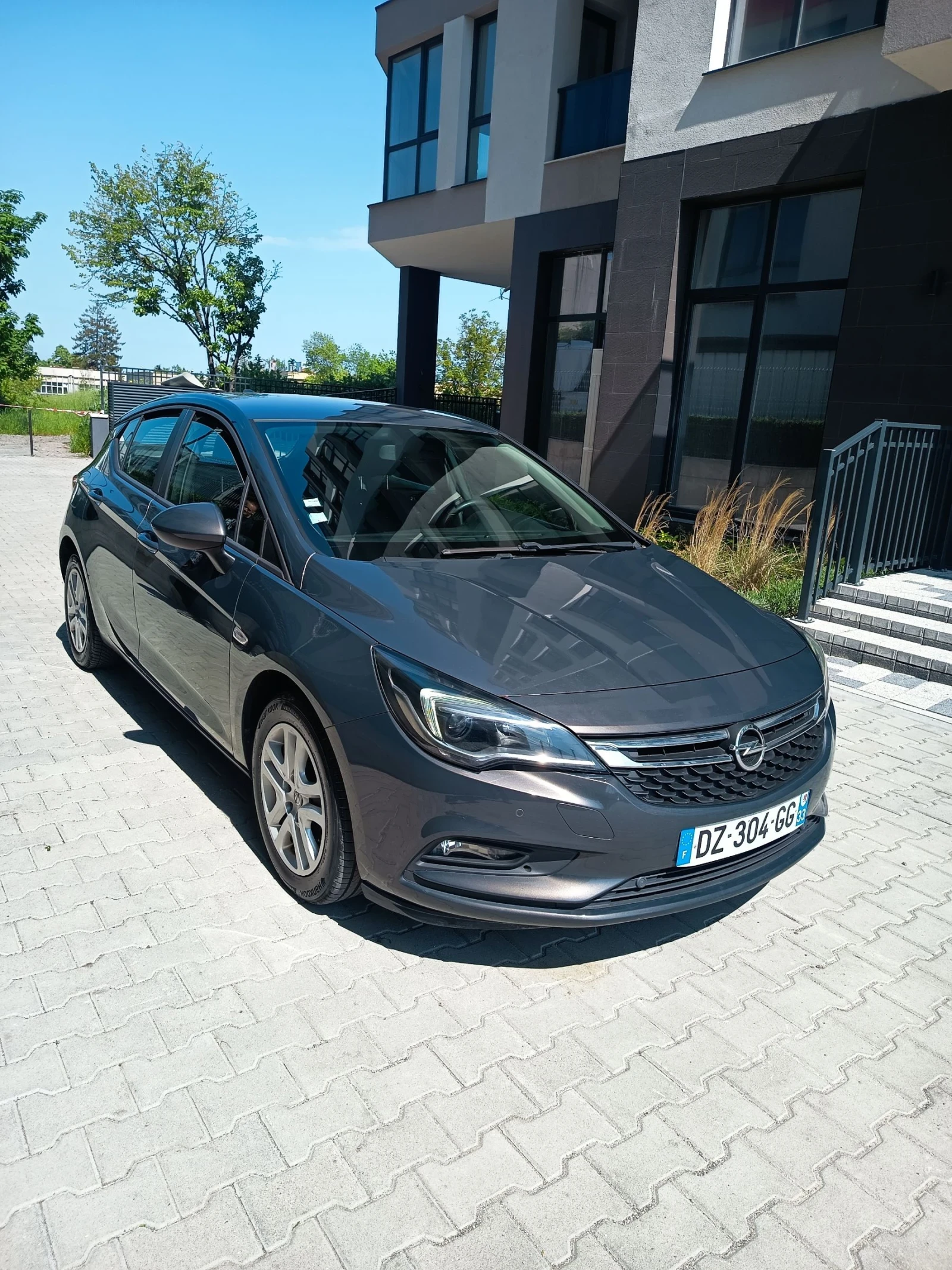 Opel Astra 1.6CDTI, снимка 7 - Автомобили и джипове - 54861933