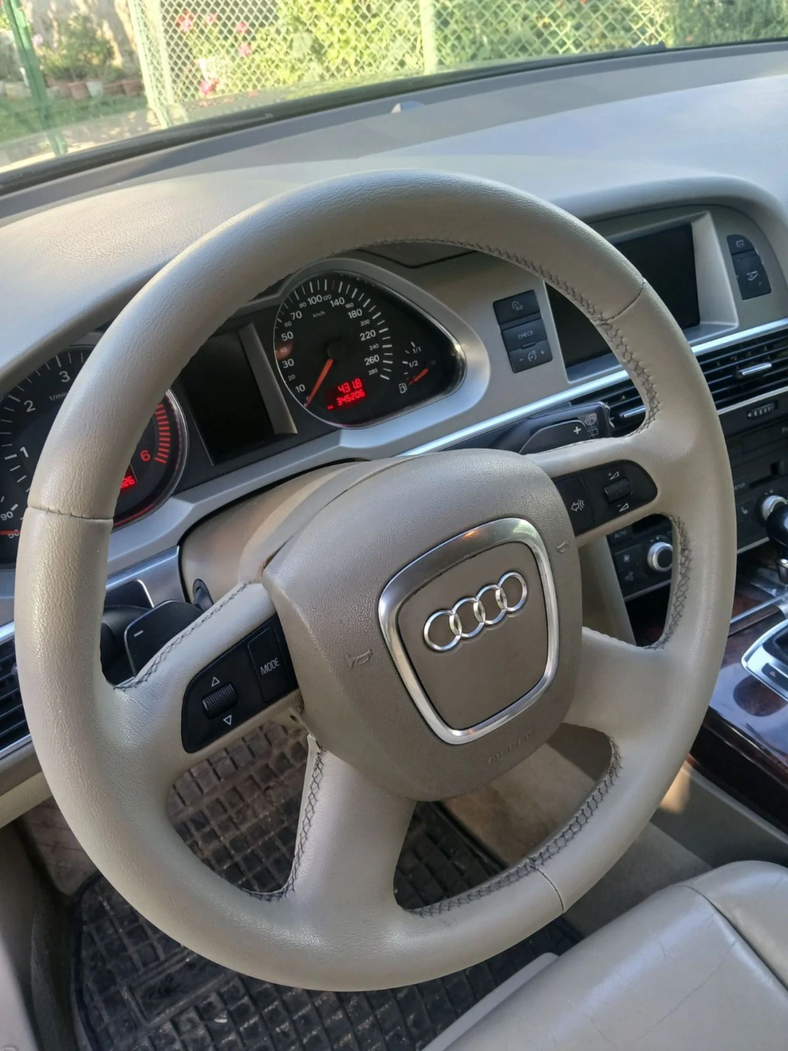 Audi A6 3.0 TDI, снимка 11 - Автомобили и джипове - 54811608